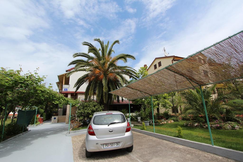 רוביני Apartments Goga מראה חיצוני תמונה