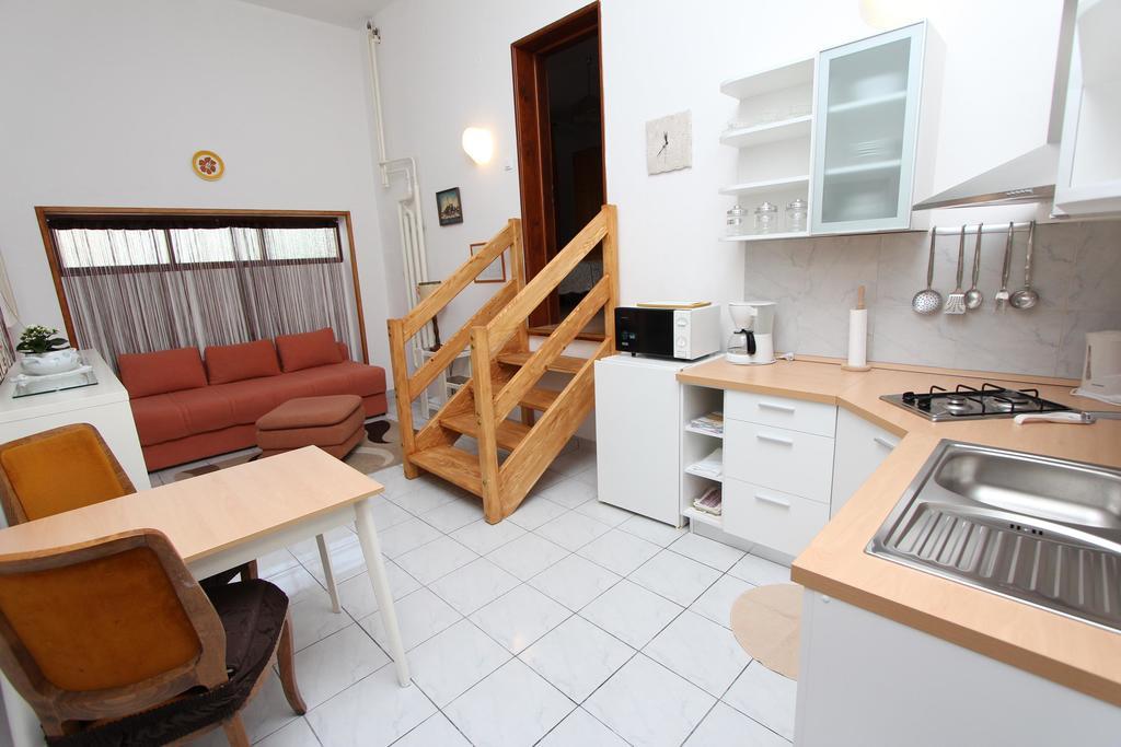 רוביני Apartments Goga מראה חיצוני תמונה